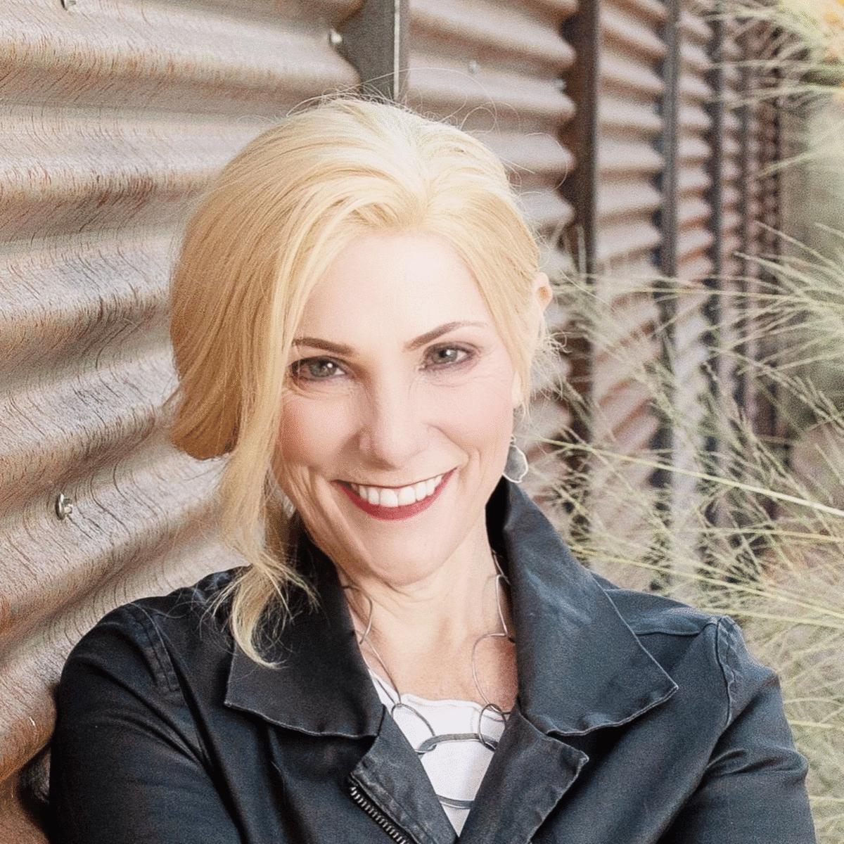 Headshot of Ann Betz, Co-Founder of BEabove Leadership, Director of Research, and Senior Trainer with the International Coaching Federation. Known for her expertise in neuroscience and coaching. Discover her latest contributions.